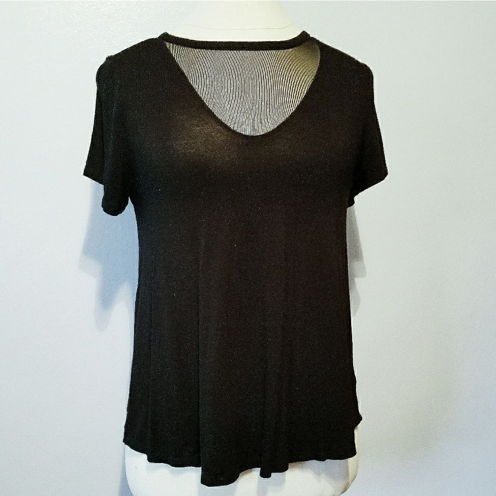 Mesh Inlay Black Tee - Picture 2 of 3